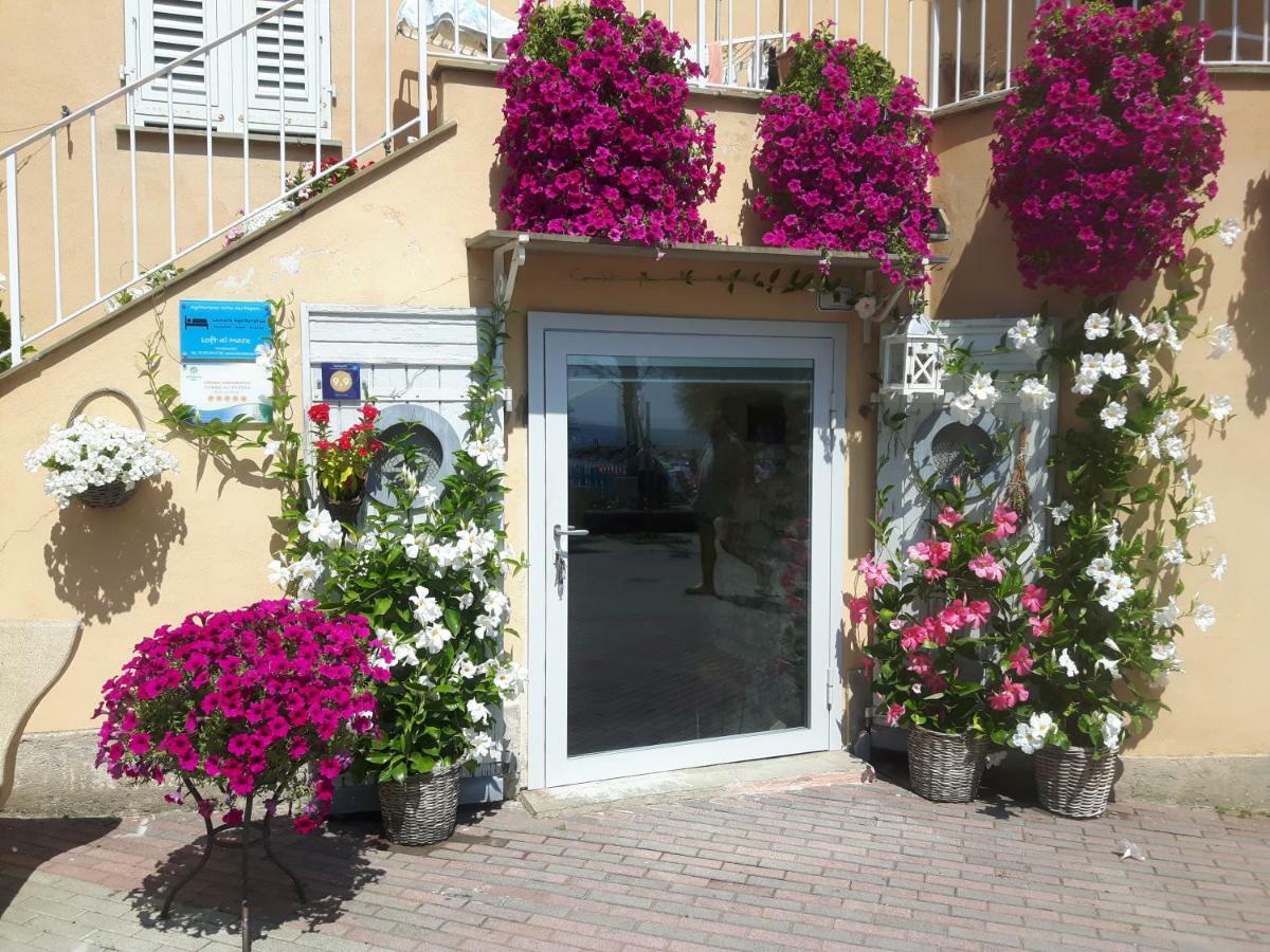 Loft Al Mare Villa San Lorenzo al Mare Ngoại thất bức ảnh